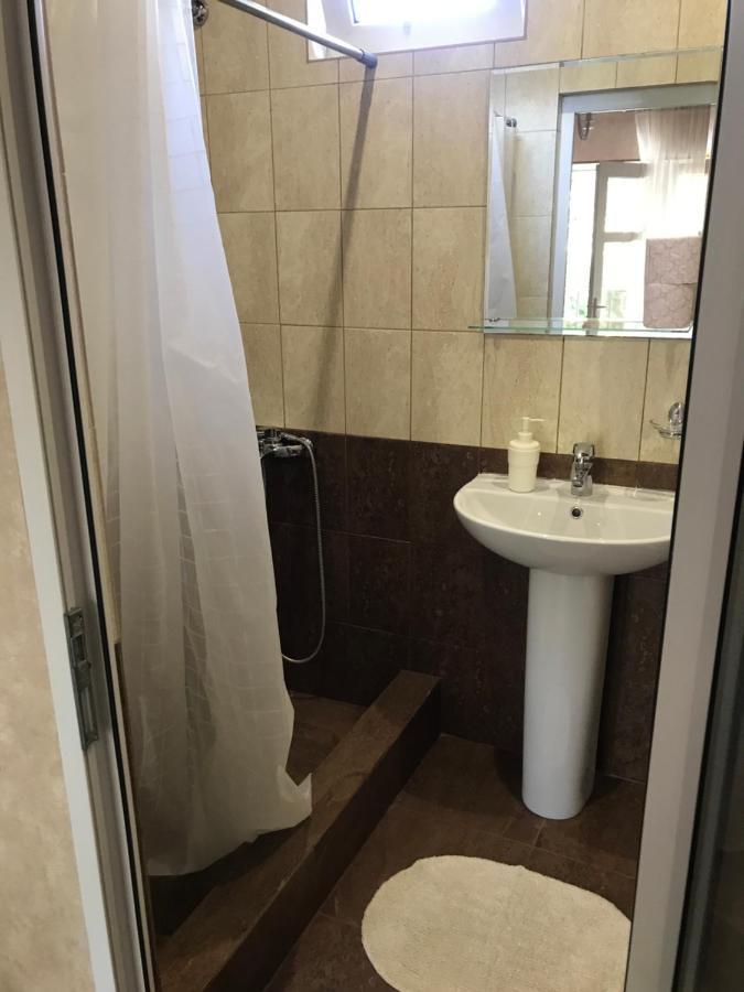 Sofell Hotel Pizunda Ngoại thất bức ảnh