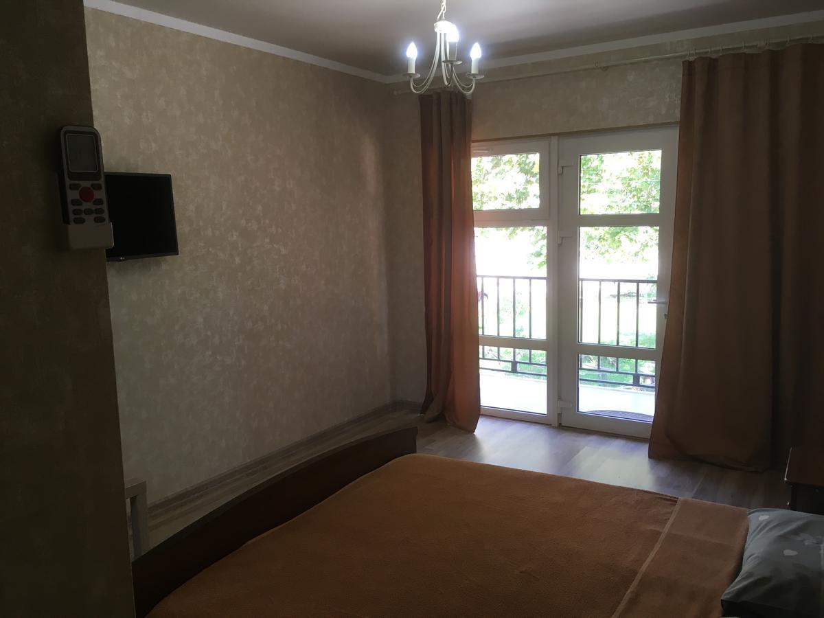 Sofell Hotel Pizunda Ngoại thất bức ảnh